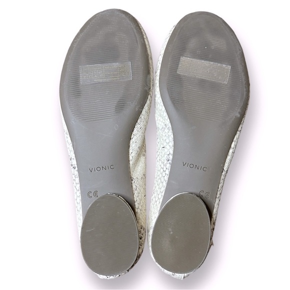 VIONIC Callisto Ballet Flat | Sz 8.5 - Picture 4 of 7